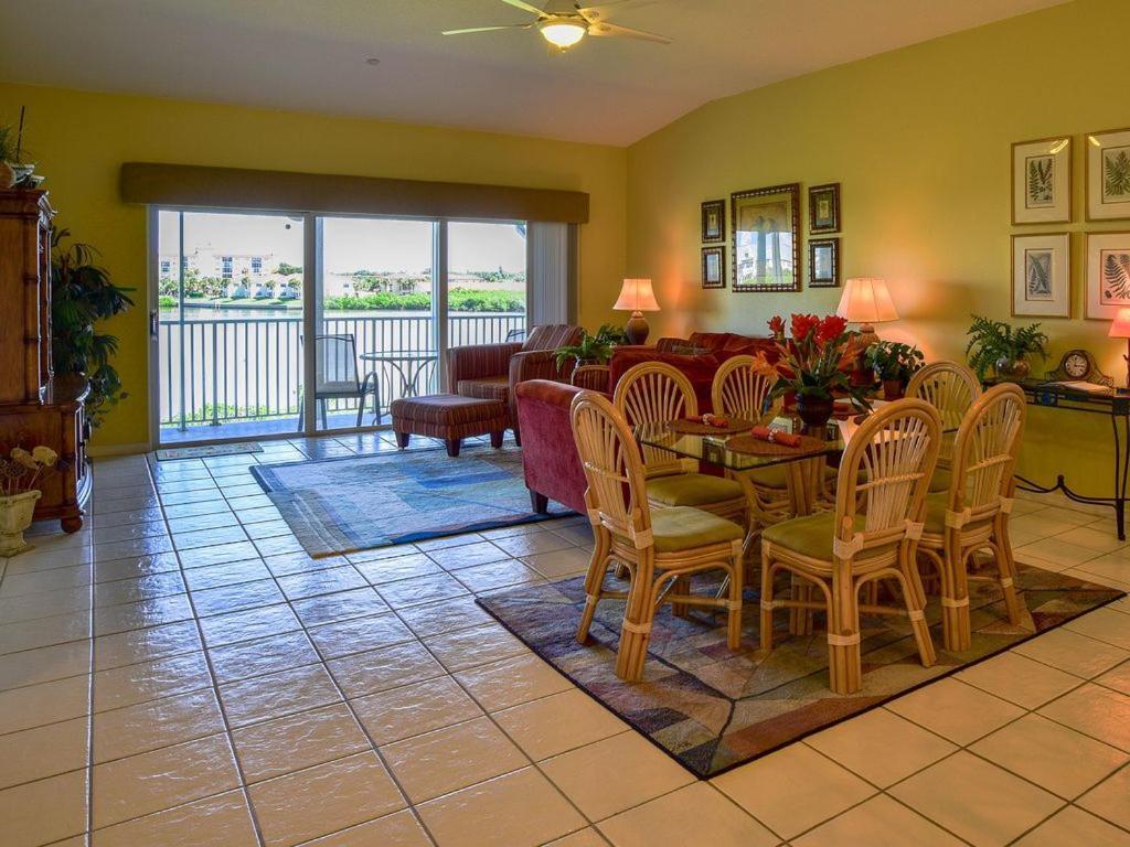 Gulf Retreat 2: Magnificent Water Views, Steps To Beach, None Cleaner, None Nicer! Clearwater Beach Exteriér fotografie